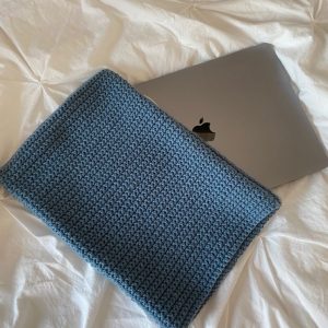 pochette blue